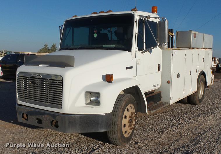 image for item DB0073 2001 Freightliner FL60 service truck with crane
