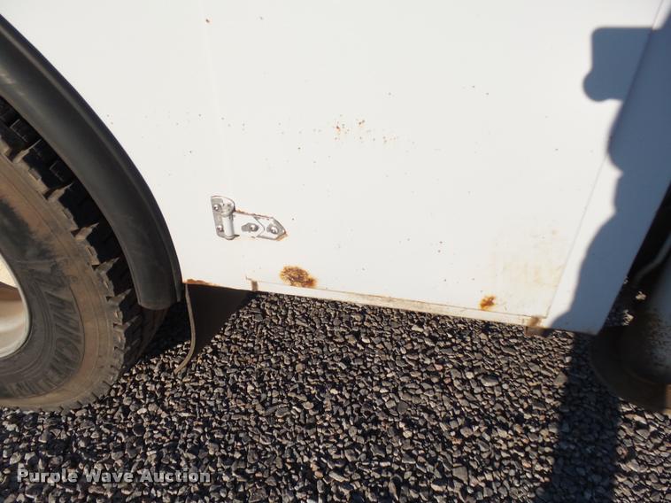 image for item DB0073 2001 Freightliner FL60 service truck with crane