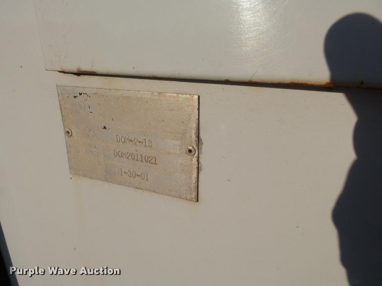 image for item DB0073 2001 Freightliner FL60 service truck with crane