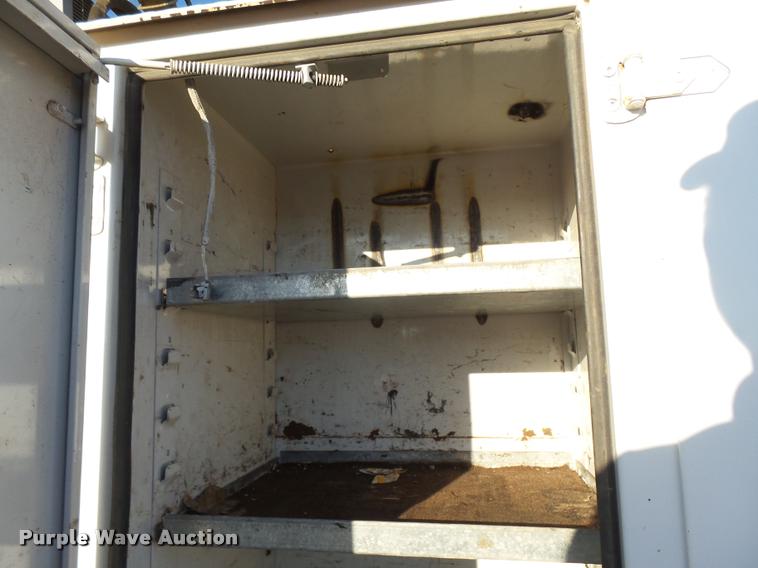 image for item DB0073 2001 Freightliner FL60 service truck with crane