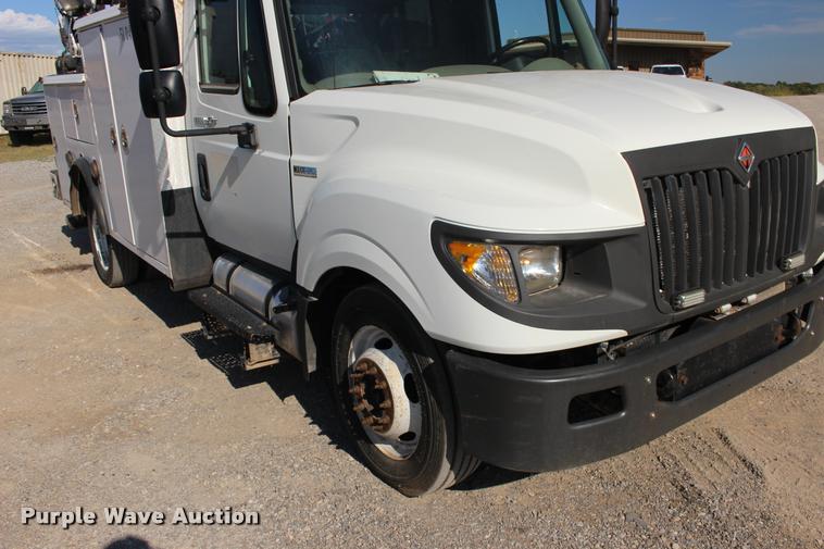 image for item DB0074 2013 International TerraStar service truck with crane