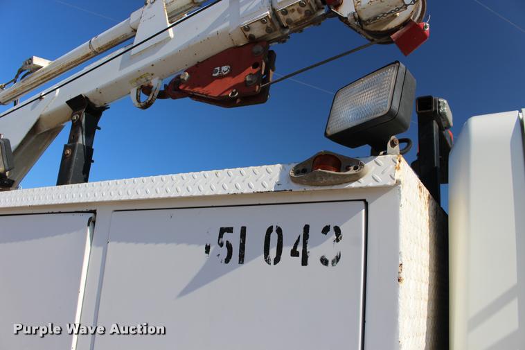 image for item DB0074 2013 International TerraStar service truck with crane