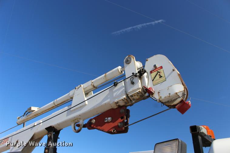 image for item DB0074 2013 International TerraStar service truck with crane