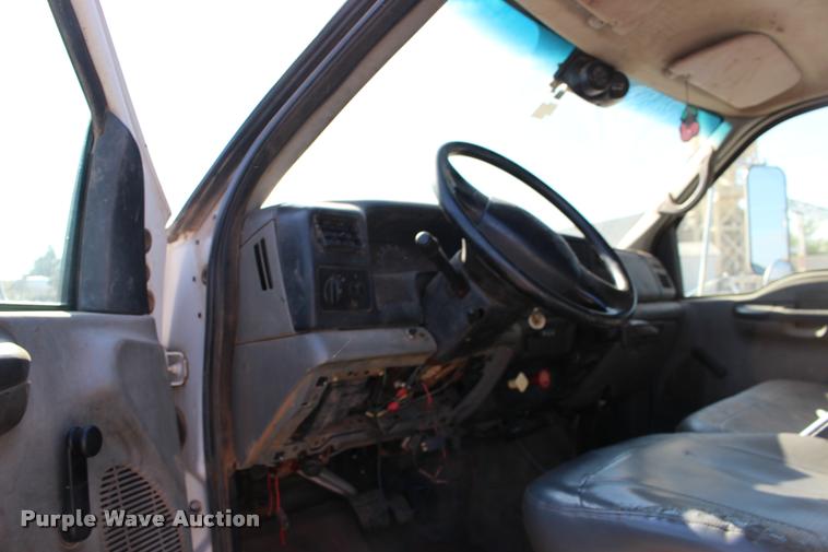 image for item DB0075 2010 Ford F750 Super Duty XL truck cab and chassis