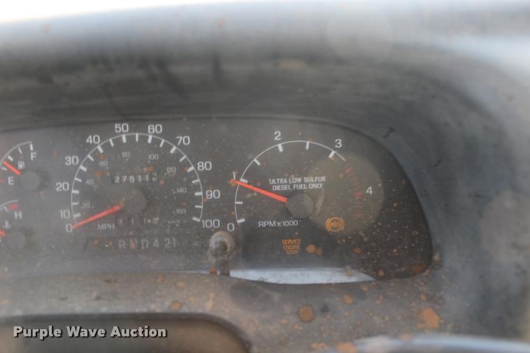 image for item DB0075 2010 Ford F750 Super Duty XL truck cab and chassis