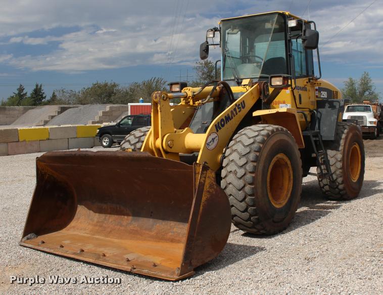 image for item DB0078 2006 Komatsu WA250-5L wheel loader