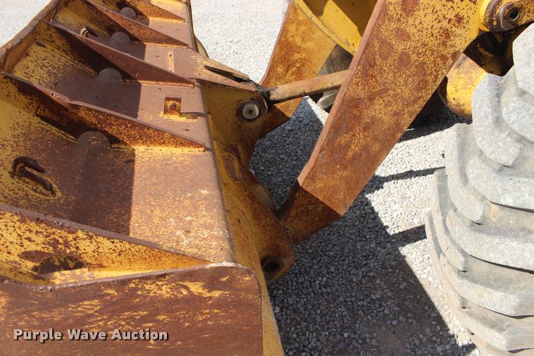 image for item DB0079 1985 Caterpillar 936 wheel loader