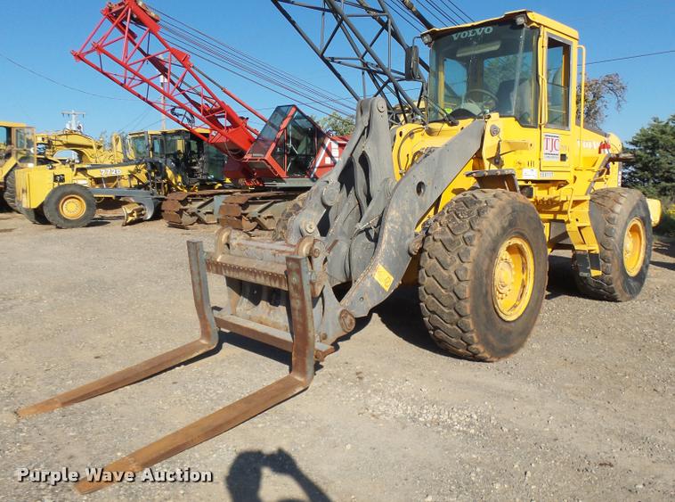 image for item DB0080 2003 Volvo L70E wheel loader
