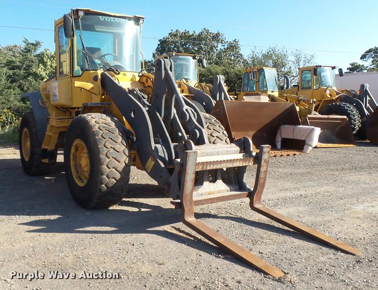 image for item DB0080 2003 Volvo L70E wheel loader
