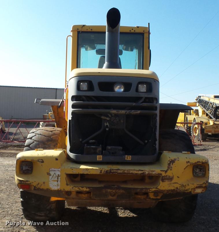 image for item DB0080 2003 Volvo L70E wheel loader