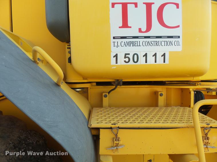 image for item DB0080 2003 Volvo L70E wheel loader