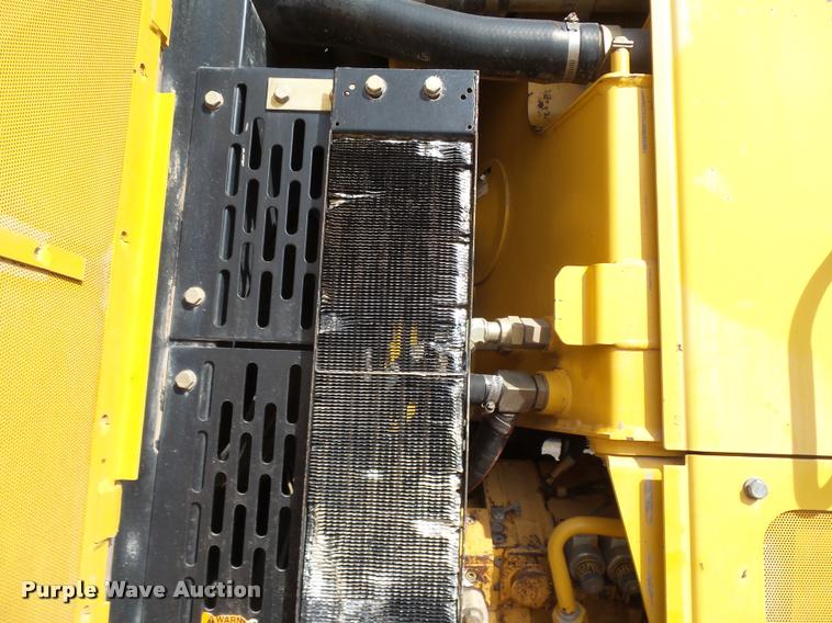 image for item DB0081 2007 John Deere 772D motor grader