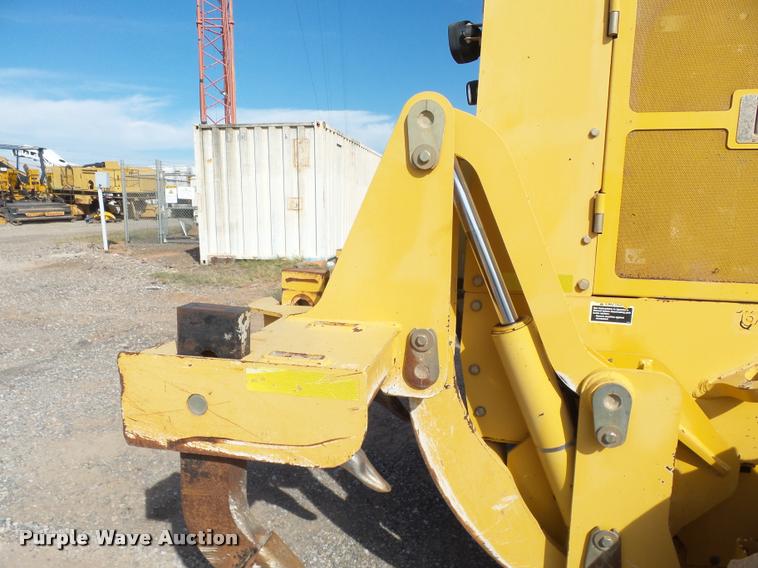 image for item DB0081 2007 John Deere 772D motor grader