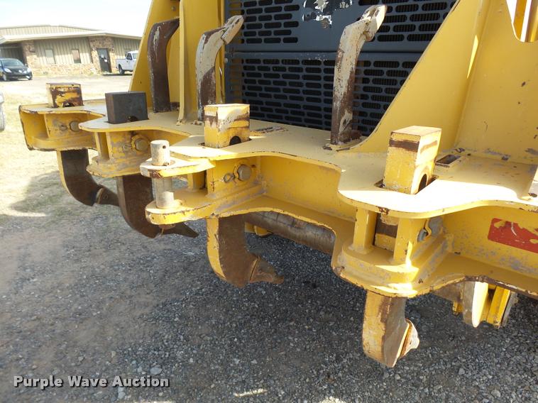 image for item DB0081 2007 John Deere 772D motor grader