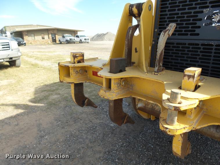 image for item DB0081 2007 John Deere 772D motor grader