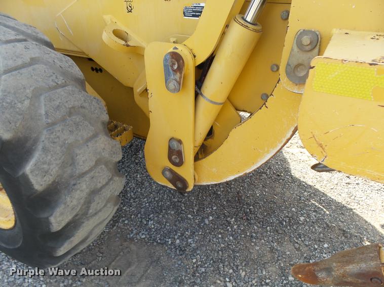 image for item DB0081 2007 John Deere 772D motor grader