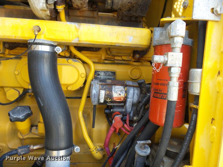 image for item DB0081 2007 John Deere 772D motor grader