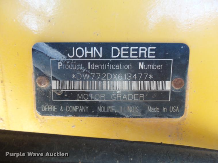 image for item DB0081 2007 John Deere 772D motor grader