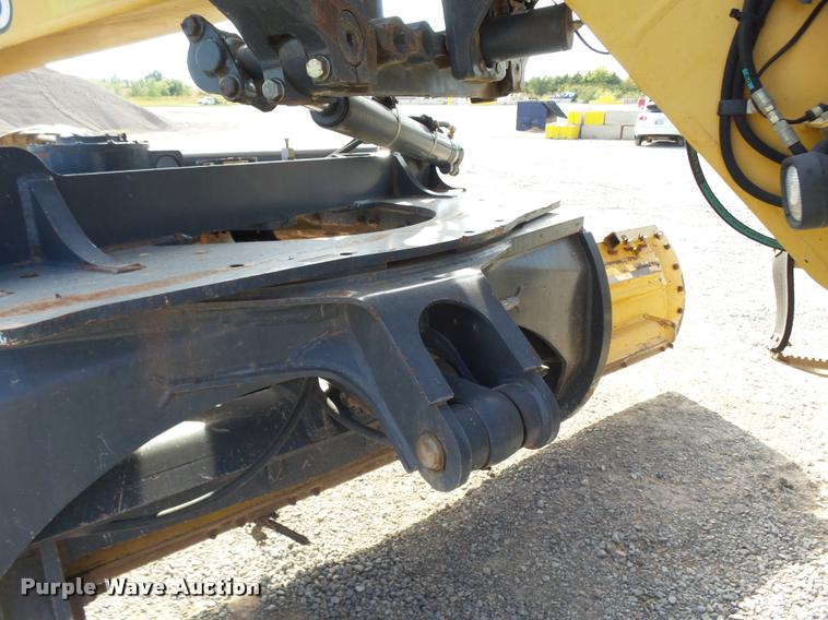 image for item DB0081 2007 John Deere 772D motor grader