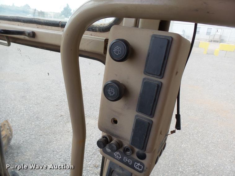 image for item DB0082 2002 Caterpillar 140H VHP motor grader