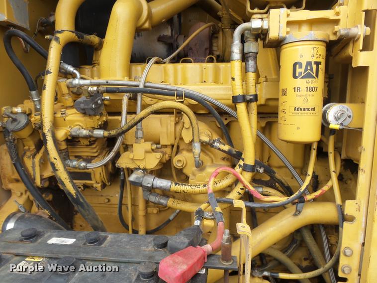 image for item DB0082 2002 Caterpillar 140H VHP motor grader