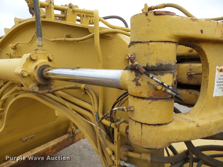 image for item DB0083 1987 Caterpillar 631E conventional scraper