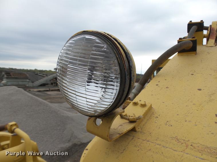 image for item DB0083 1987 Caterpillar 631E conventional scraper