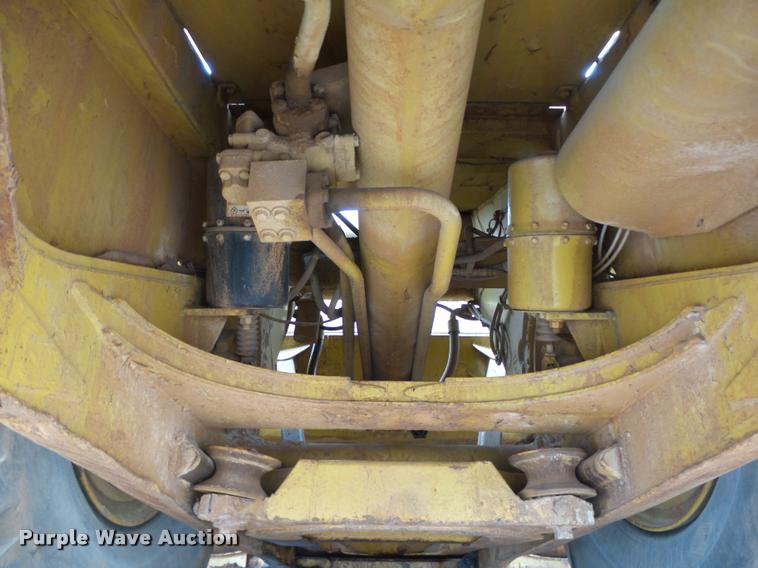 image for item DB0083 1987 Caterpillar 631E conventional scraper