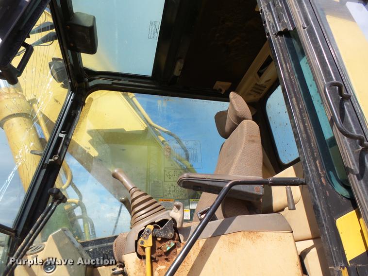 image for item DB0084 2002 Caterpillar 330BL excavator