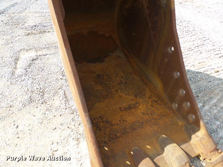 image for item DB0084 2002 Caterpillar 330BL excavator