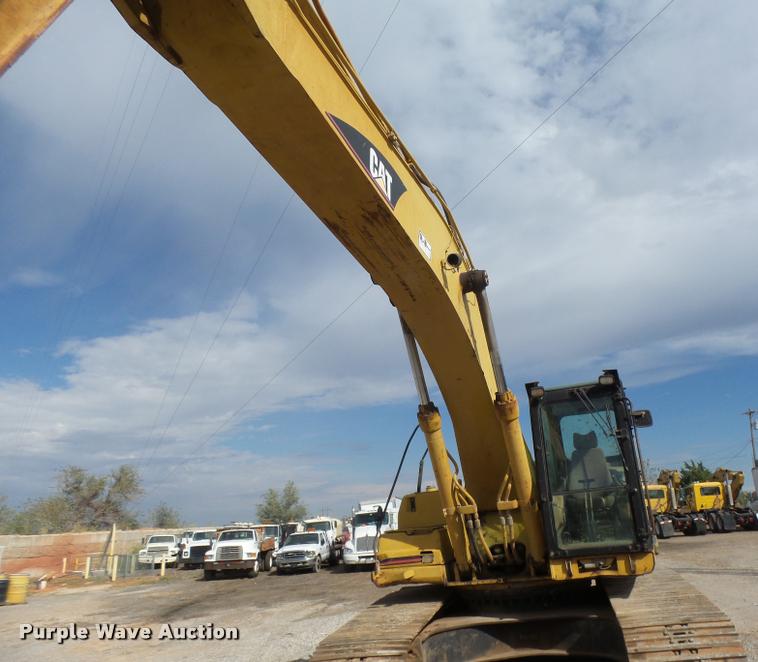 image for item DB0084 2002 Caterpillar 330BL excavator