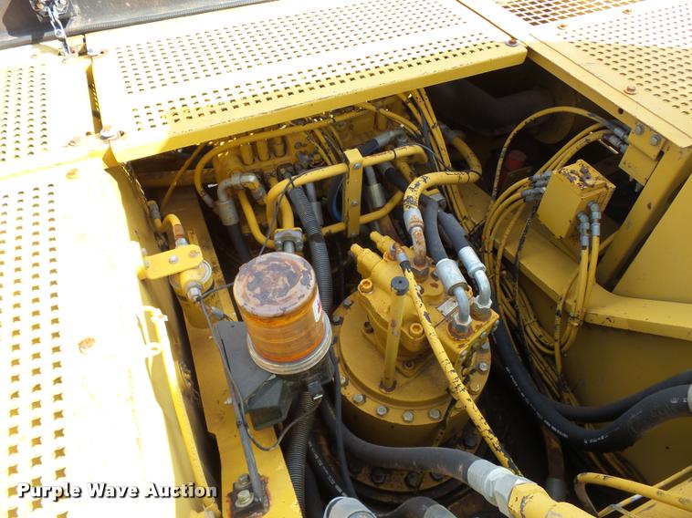 image for item DB0084 2002 Caterpillar 330BL excavator