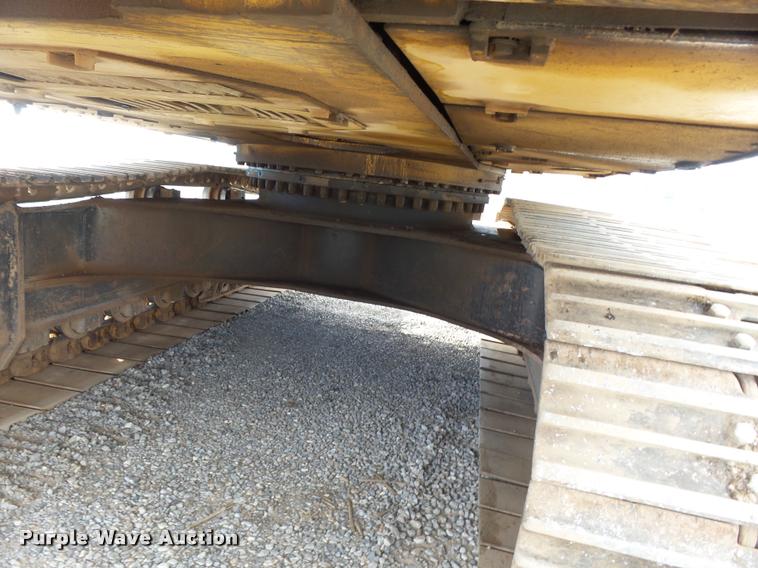 image for item DB0085 2004 Caterpillar 330C L excavator