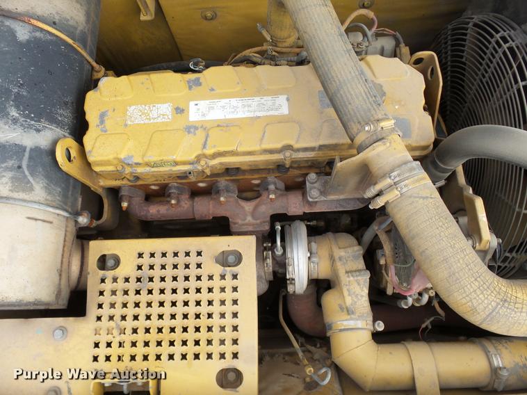 image for item DB0085 2004 Caterpillar 330C L excavator