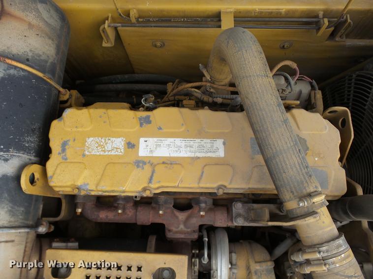 image for item DB0085 2004 Caterpillar 330C L excavator