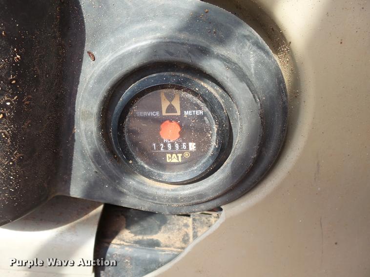 image for item DB0086 2004 Caterpillar 330C L excavator