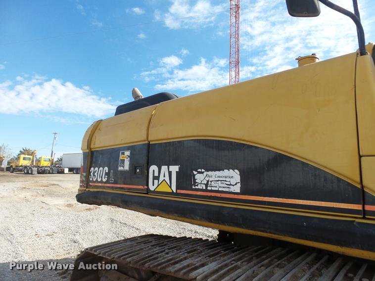 image for item DB0086 2004 Caterpillar 330C L excavator