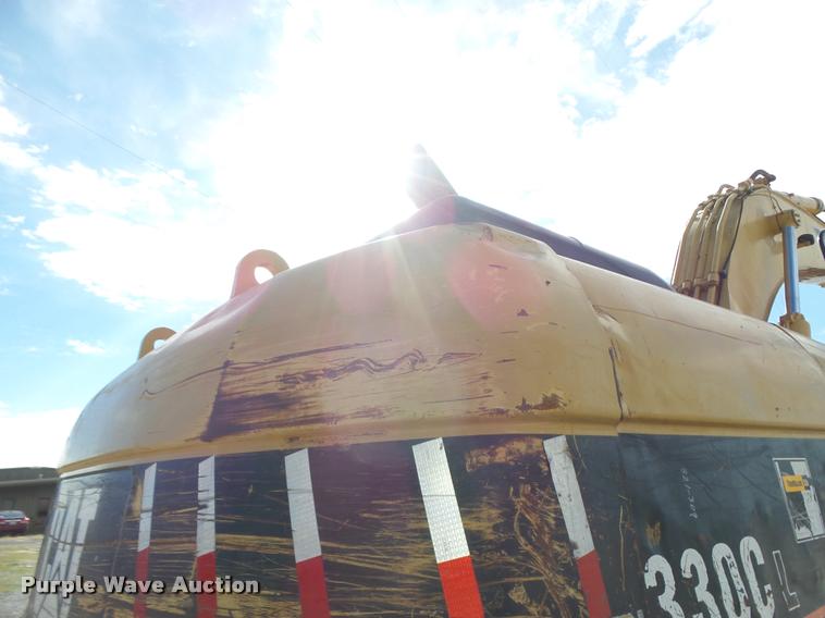 image for item DB0086 2004 Caterpillar 330C L excavator