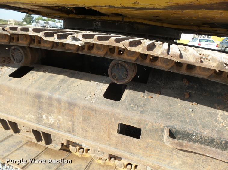 image for item DB0086 2004 Caterpillar 330C L excavator
