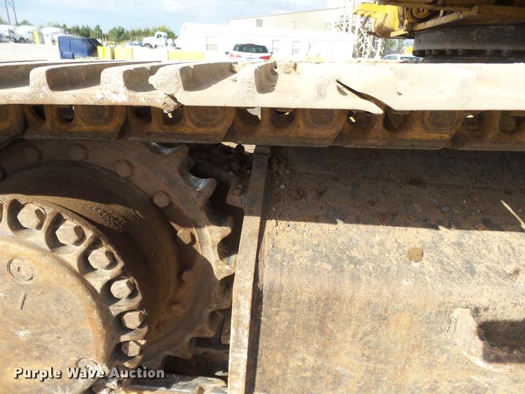 image for item DB0086 2004 Caterpillar 330C L excavator