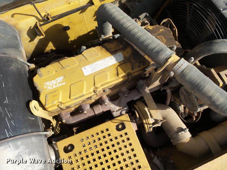 image for item DB0086 2004 Caterpillar 330C L excavator