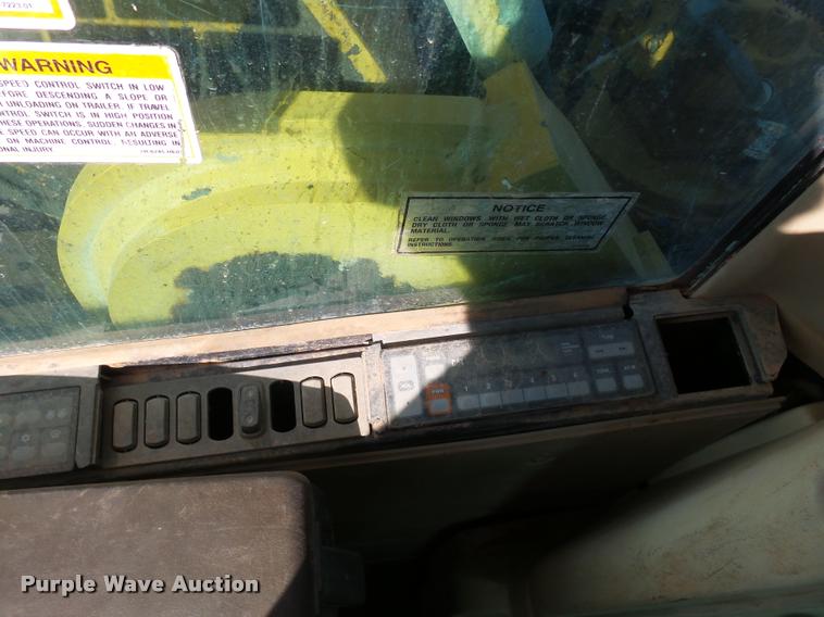 image for item DB0087 2004 Caterpillar 330C L excavator