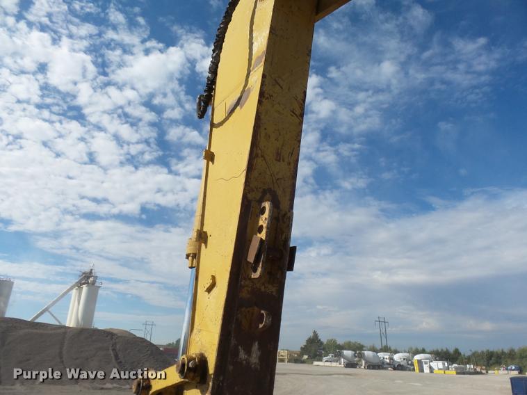 image for item DB0087 2004 Caterpillar 330C L excavator