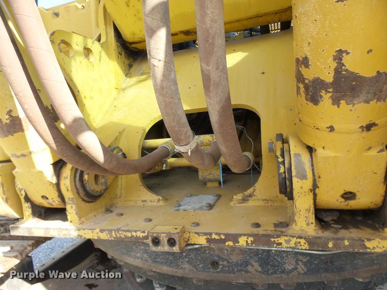 image for item DB0087 2004 Caterpillar 330C L excavator
