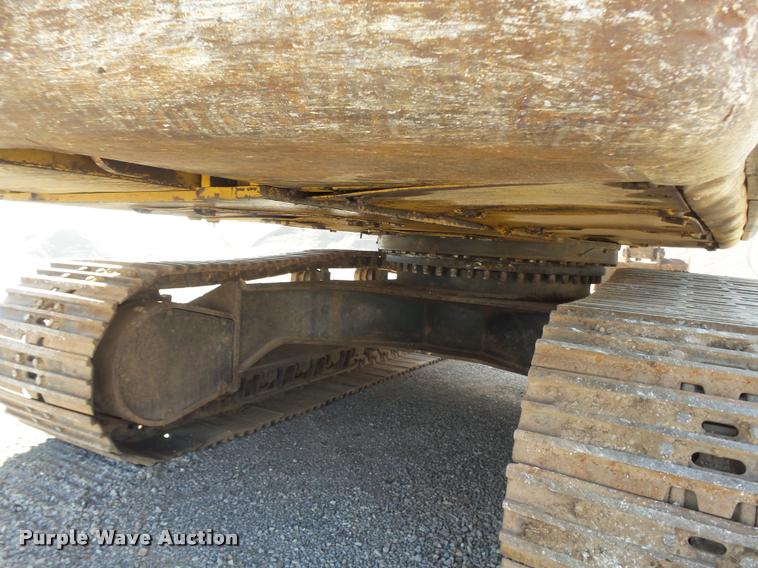 image for item DB0087 2004 Caterpillar 330C L excavator