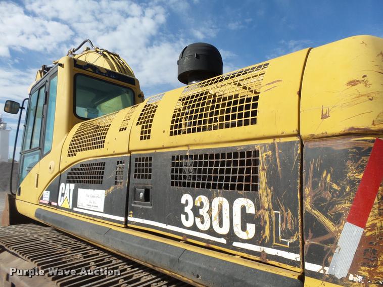 image for item DB0087 2004 Caterpillar 330C L excavator