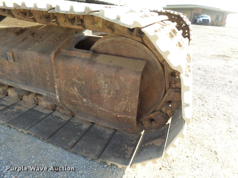 image for item DB0087 2004 Caterpillar 330C L excavator