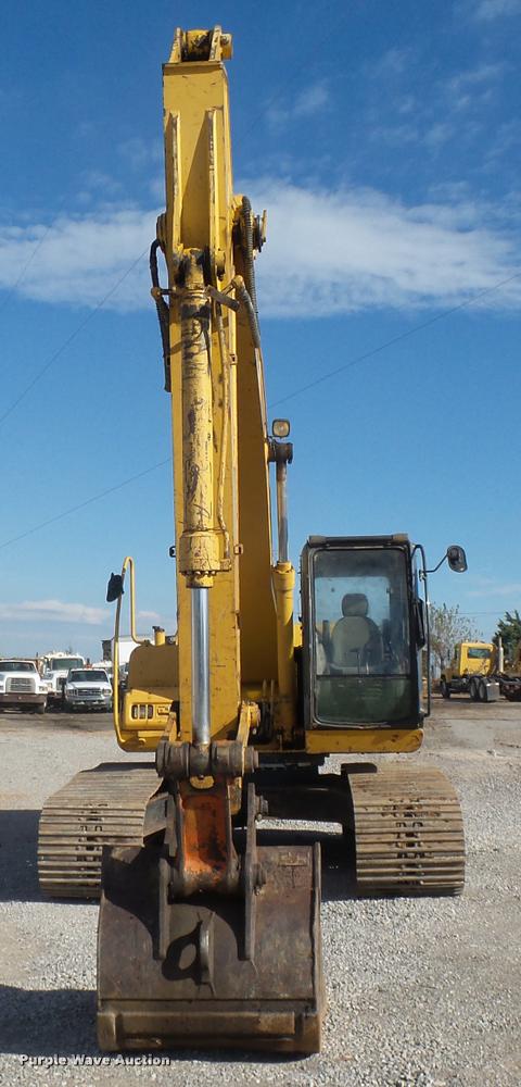 image for item DB0088 2005 John Deere 200C LC excavator