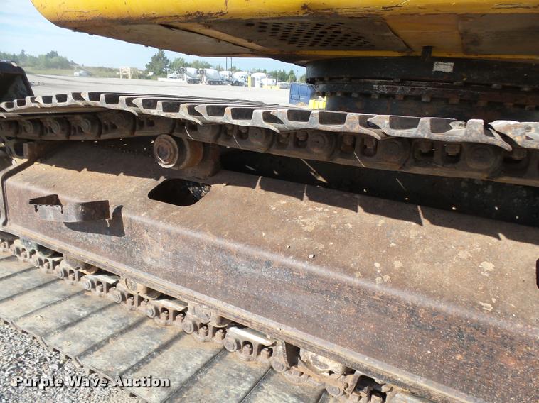 image for item DB0089 2007 John Deere 240D LC excavator