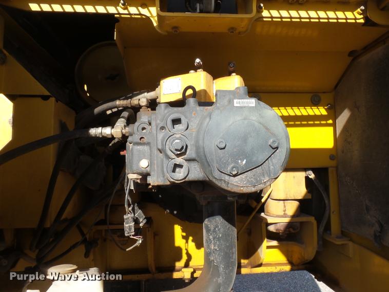 image for item DB0090 2000 Komatsu PC300LC-6LE excavator